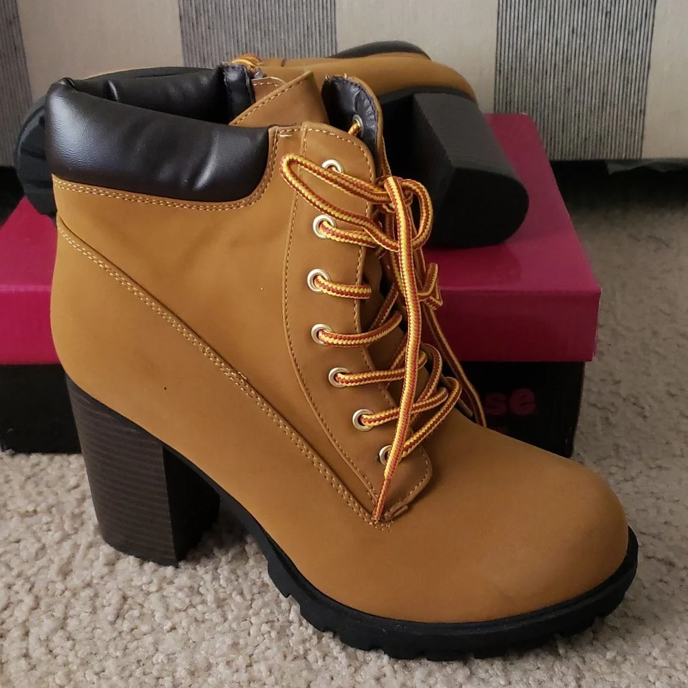 Heeled Boots - Picture 1 of 3